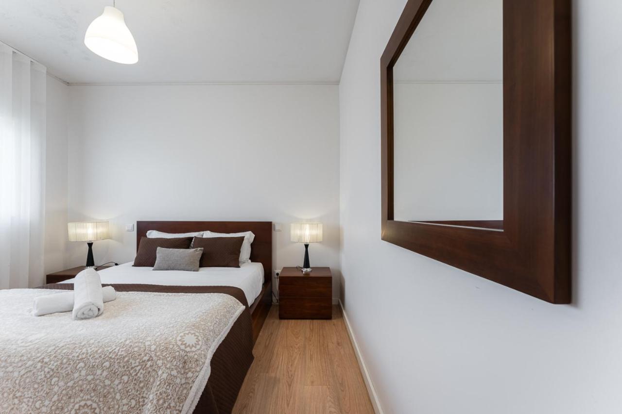 Beachfront Villa In เอสโปเซนเด ภายนอก รูปภาพ